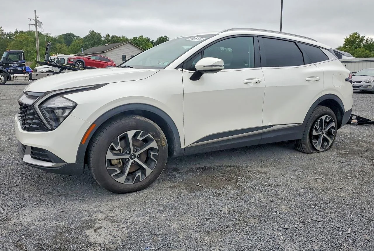Kia Sportage 2023 на майданчику аукціону